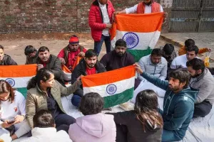 अखाड़ा बना कुश्ती महासंघ, धरने पर बैठे पहलवान देश को दिला चुके हैं ये मेडल