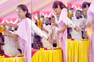 सांसद सुप्रिया सुले दीपक जला रही थी तभी साड़ी में लगी आग और फिर…