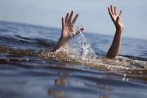 शिक्षकों के साथ घूमने आये 6 छात्र नदी में डूबे, दो की मौत