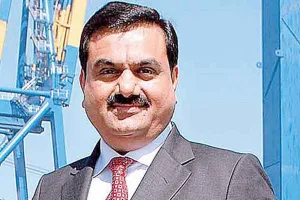 अडानी की धन जुटाने की क्षमता साल-दो साल में घट सकती है,पर अभी कर्ज का दबाव नहीं :मूडीज