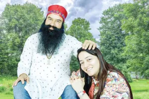रूह दी हनीप्रीत इन्सां ने महारहमोकर्म दिवस की ऐसे दी बघाई, जल्दी देखे
