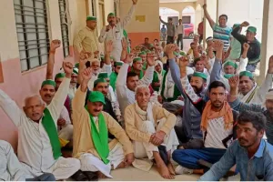 Bhakiyu protested: भाकियू ने तहसील प्रशासन पर भ्रष्टाचार का आरोप लगाते हुए किया प्रदर्शन