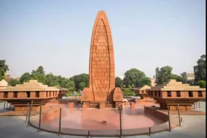 ‘रूह दी’ हनीप्रीत इन्सां ने जलियांवाला बाग के शहीदों को दी श्रद्धाजंलि