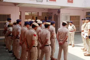 पुलिस उपायुक्त ने किया खरखौदा थाने का औचक निरीक्षण
