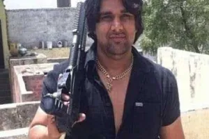 Gangster Tillu Tajpuria: गैंगस्टर टिल्लू ताजपुरिया की तिहाड़ जेल में लोहे की रॉड घोंपकर हत्या