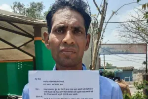 मोटरसाइकिल सवारों ने मजदूर को पीटा, नकदी व मोबाइल फोन की लूट