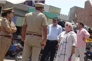 एंटी करप्शन टीम ने खंगाला रिश्वतखोर लेखपाल का मकान