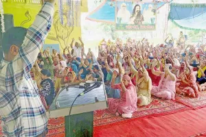 गर्मी के मौसम में पशु-पक्षियों के लिए करें चोगे-पानी का प्रबंध: पवन इन्सां