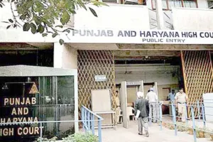 हाईकोर्ट के ऑर्डर पर गुरूग्राम की स्टेट ऑफिसर गिरफ्तार