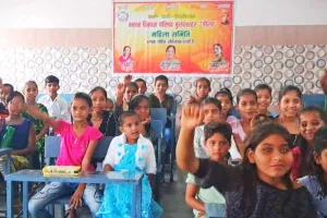 ग्रीष्म कालीन शिविर में गुड टच और बैड टच की दी संपूर्ण जानकारी