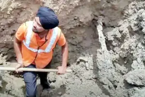 Gas Leak:- गैस लीक होने से मची अफरा-तफरी