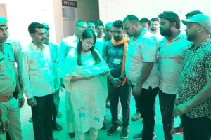आदिपुरुष’ को लेकर बिफरे हिन्दू संगठन के कार्यकर्ता, प्रदर्शन