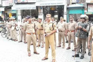 एसपी ने ईद पर्व और कांवड़ यात्रा को लेकर किया फ्लैग मार्च