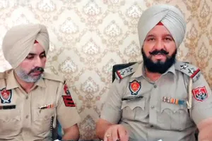 3 फर्जी ट्रैवल एजेंट गिरफ्तार, एक फरार
