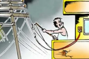 आठ घरों में पकड़ी बिजली चोरी, एफआईआर दर्ज