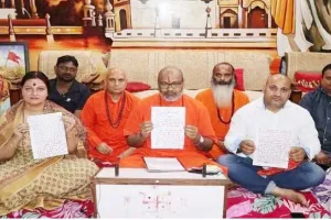 यति नरसिंहानंद ने ओबामा को खून से लिखा पत्र