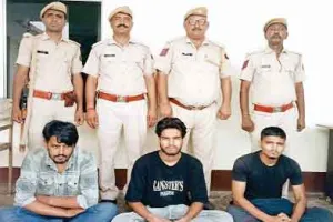 लाखों की हेरोइन के साथ तीन तस्कर काबू, कार जब्त, बाल अपचारी भी धरा गया