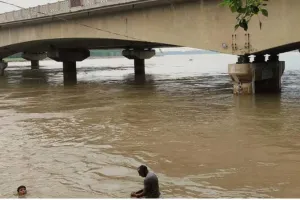 कैराना में चेतावनी बिंदु से नीचे आया यमुना का बहाव, राहत