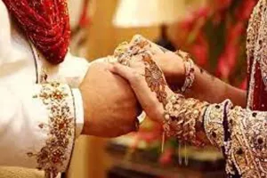 विवाहिता के धर्मांतरण का आरोप, निकाह के बाद छोड़ा
