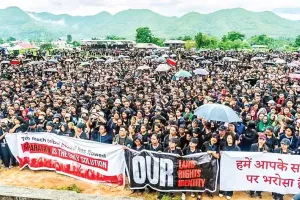 Manipur Violence: जातीय जंजाल में उलझा मणिपुर