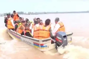 पाकिस्तान के मानसून दौर में 101 की मौत, 180 घायल