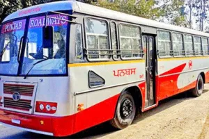 मिनिस्टर्स फ्लाइंग स्क्वाड ने 42 लीटर डीजल चोरी करते दो चालक दबोेचे