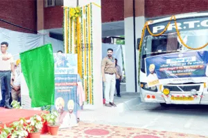 सरकारी स्कूलों के 50 हेडमास्टर प्रशिक्षण के लिए आईएमएम अहमदाबाद रवाना