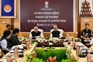 आंतरिक सुरक्षा, अपराध नियंत्रण, विकास से जुड़े मुद्दों पर प्राथमिकता से करें कार्य – राज्यपाल