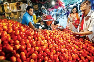 Tomato Price Hike : टमाटर के बढ़ते दाम और गड़बड़ाता मौसम