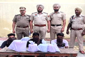 अमृतसर में 12 किलो हेरोइन के साथ तीन तस्कर गिरफ्तार