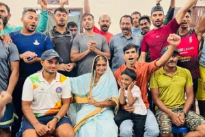 बुलंदशहर जनपद के केनाइंग खिलाड़ी अजयवीर ने केरल में नदी में डूबी महिला की बचाई जान