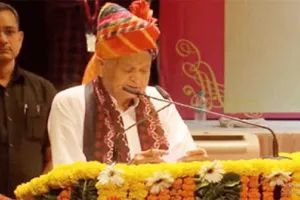 गहलोत ने लोक कलाकारों का योजनाओं का पूरा लाभ लेने का किया आह्वान