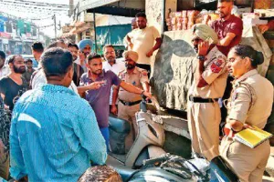 चोरों ने 4 दुकानों के तोड़े ताले, चोरी की बड़ी वारदातों को दिया अंजाम