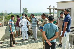 अज्ञात चोरों द्वारा पांच घरों में चोरी की असफल कोशिश
