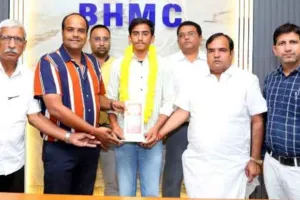 बेबी हैप्पी मॉडर्न पीजी कॉलेज के स्टूडेंट्स को फिर मिला गोल्ड मैडल