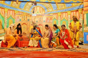 भगवान श्रीराम के जन्म पर बांटी बधाइयां