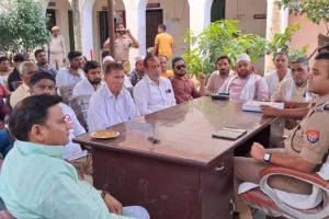शांति व सौहार्द के साथ मनाए त्यौहार-सीओ चित्रांशु गौतम