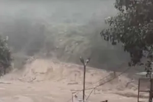 सिक्किम में बाढ़ से मरने वालों की संख्या बढ़कर 30 हुई, 81 लोग अभी भी लापता