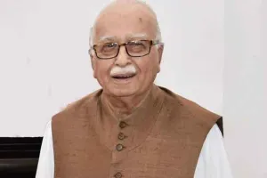LK Advani 96th birthday: पीएम मोदी सहित शीर्ष भाजपा नेता पहुंचे लालकृष्ण आडवाणी के आवास, मौका था…!
