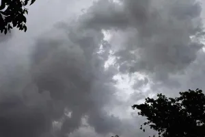 Weather Report: गैंस चैंबर’ से जल्द मिलेगा छुटकारा, मौसम विभाग ने शेयर की गुड न्यूज़!