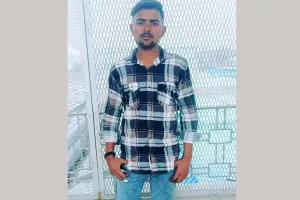 नहाते वक्त यमुना में डूबे दो युवकों की दर्दनाक मौत, कोहराम