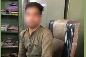 Bribery: ग्राम विकास अधिकारी पन्द्रह हजार रुपये की रिश्वत लेते गिरफ्तार