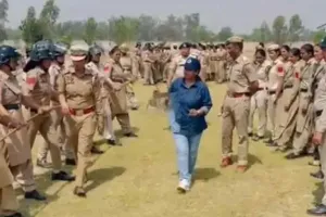 Mother’s Day: मदर्स-डे पर महिला पुलिस का कौशल प्रदर्शन