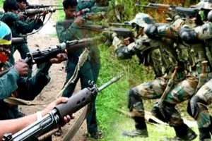 Naxalites Encounter in Chhattisgarh: नक्सलियों के साथ मुठभेड़ में सुरक्षाकर्मियों ने 8 नक्सली ढेर किए
