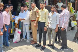 प्रतिबंधित पॉलीथिन के खिलाफ चलाया अभियान, वसूला जुर्माना