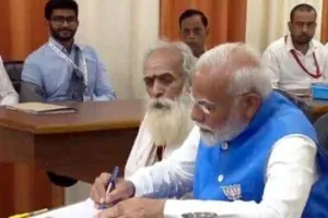 Prime Minister Modi : प्रधानमंत्री नरेंद्र मोदी ने भरा वाराणसी से नामांकन