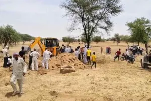 कामांण गांव में जमीन में दबे है प्राचीन सभ्यता के मिले अवशेष, ग्रामीणों ने सैकड़ों वर्ष पहले की जताई आबाद बस्ती की आशंका