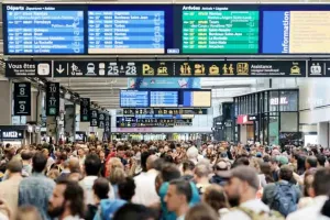 Attacked French Rail Network : पेरिस ओलंपिक उद्घाटन समारोह से पहले फ्रांस के हाई-स्पीड ट्रेन नेटवर्क पर अटैक!