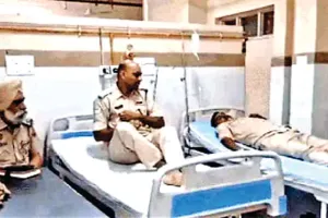 Road Accident: राज्यपाल पुरोहित के काफिले का वाहन दुर्घटनाग्रस्त, तीन जवान घायल