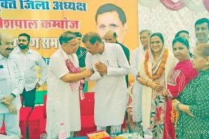 स्वास्थ्य मंत्री ने नवनियुक्त जिलाध्यक्ष व प्रदेश कार्यकारिणी सदस्य को दिलाई शपथ
